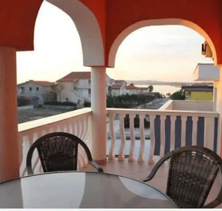 Santoni Apartment Vir Exterior photo
